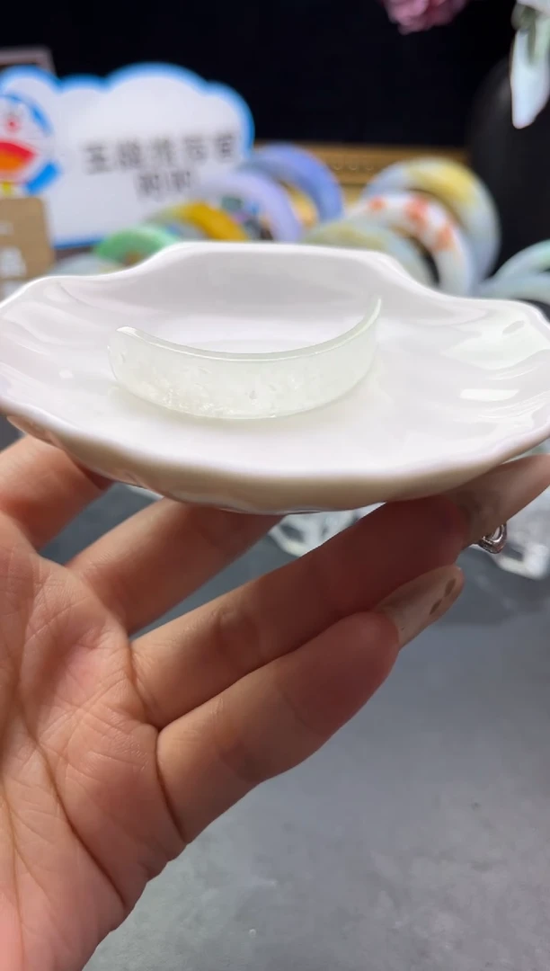 未镶嵌挂件翡翠手牌