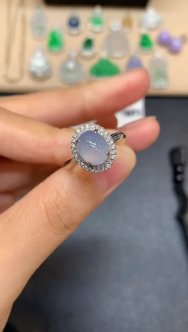 18K金镶嵌戒指翡翠蛋面【无服务费