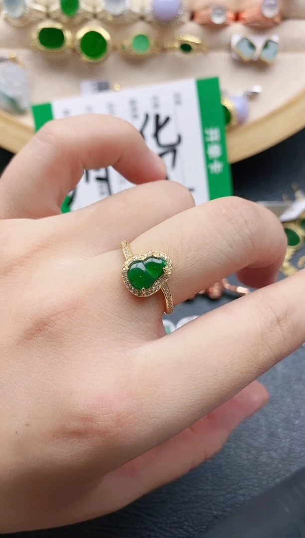 翡翠戒指银S925镶嵌1111