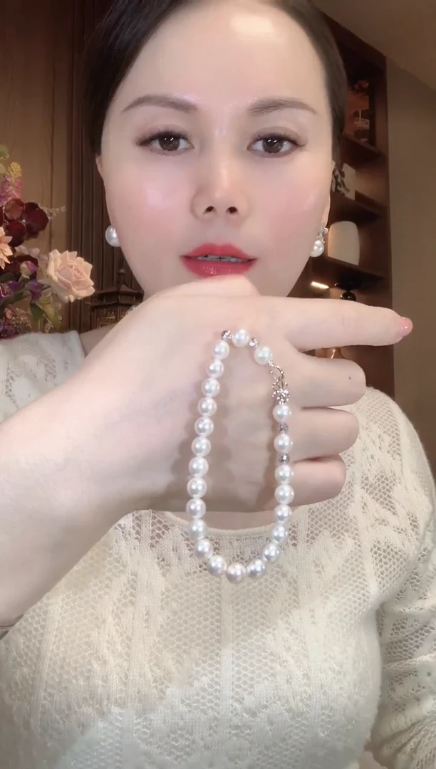 18K金镶嵌手链海水珍珠D23