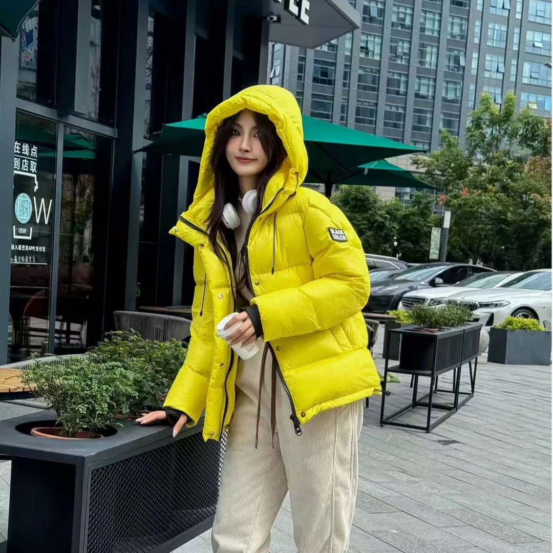 889冬季多巴胺自发热黑金短款羽绒服女2025年新款小个子加厚潮牌