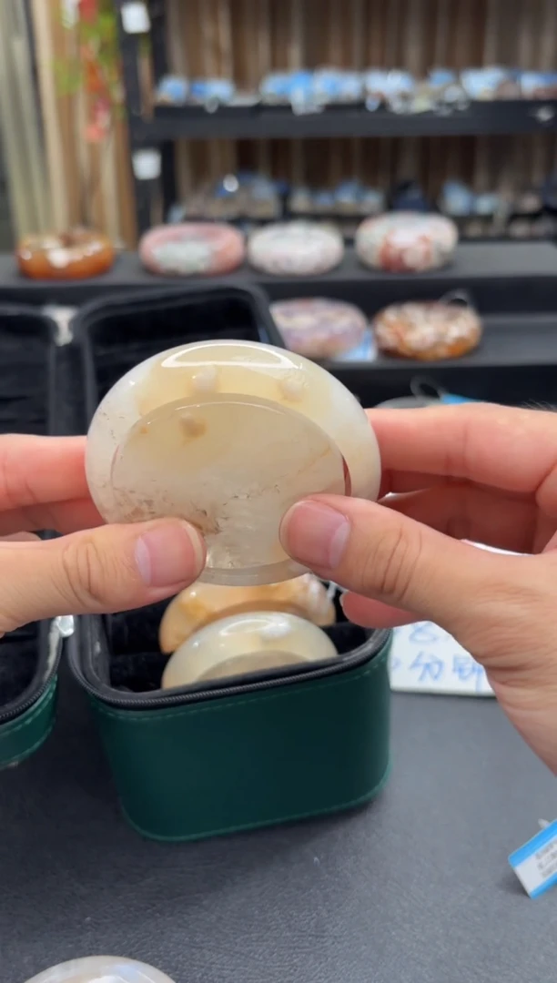 未镶嵌手镯石英质玉345(61圈赠送镯心)