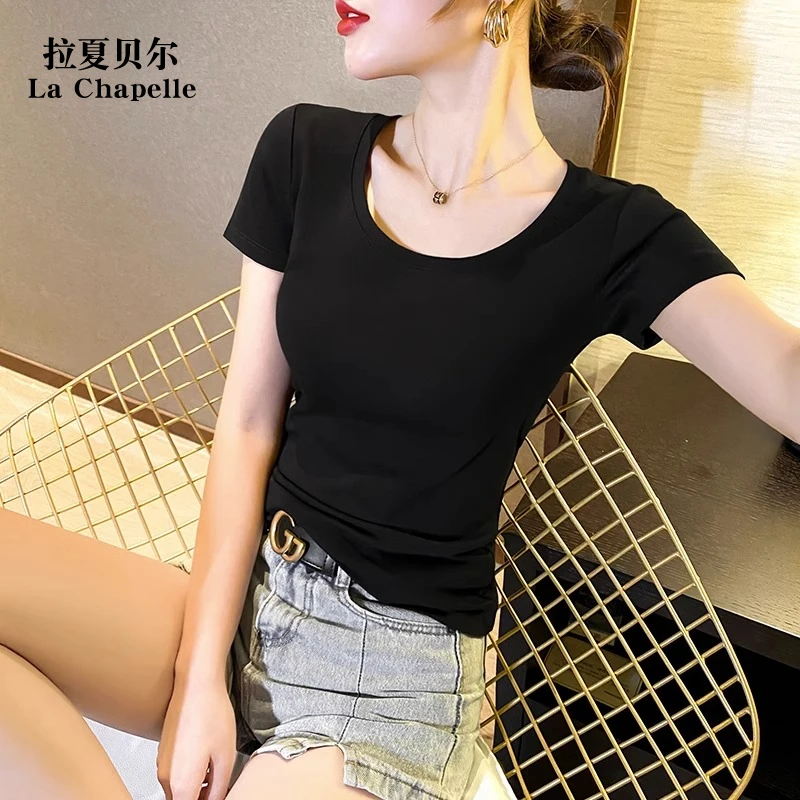 拉夏贝尔夏装U领短袖T恤大码女装简约修身白色性感圆领显瘦小衫