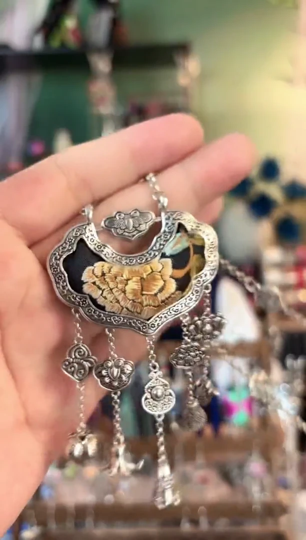 织绣彩云南阁非遗老绣542