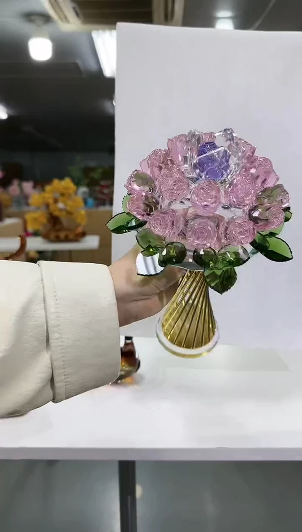 藤花间集水晶琉璃摆设      手捧花