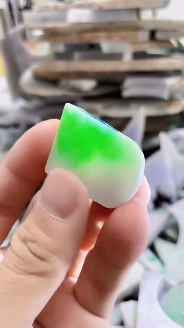 裸石翡翠天然A货翡翠板料