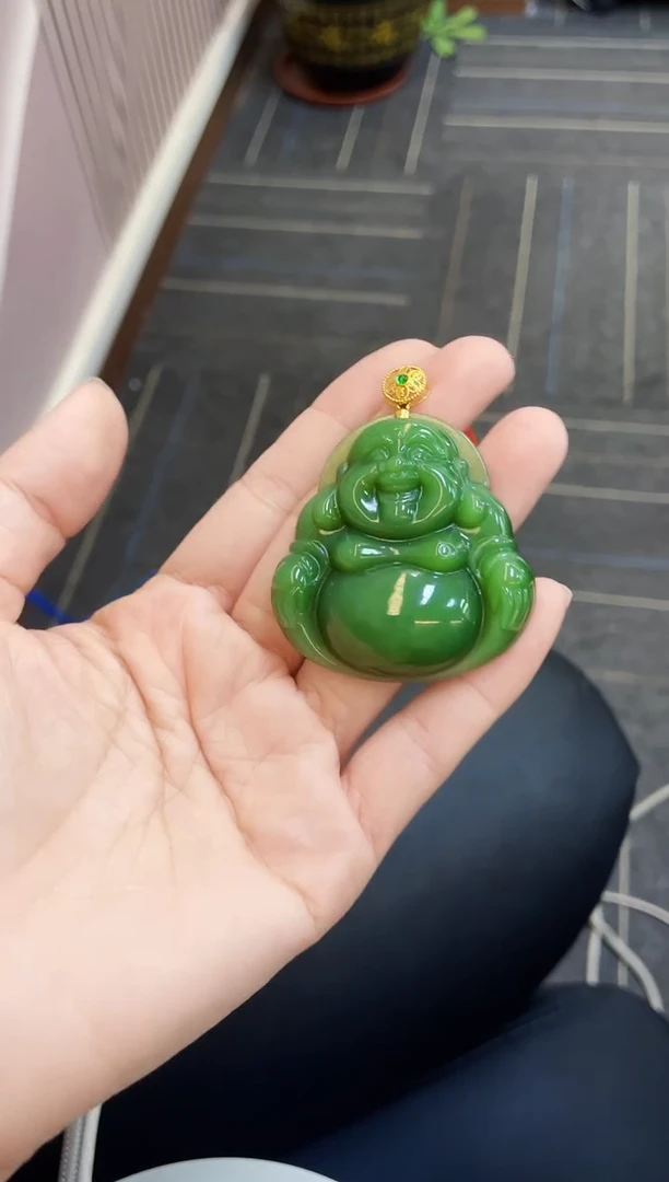 吊坠(赠链)18K金镶嵌和田玉多样性发一