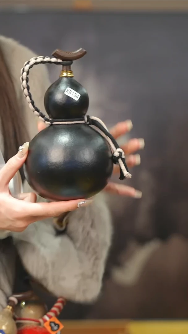 【闪购商品】XB184大漆酒葫芦不包手串及旋转底座