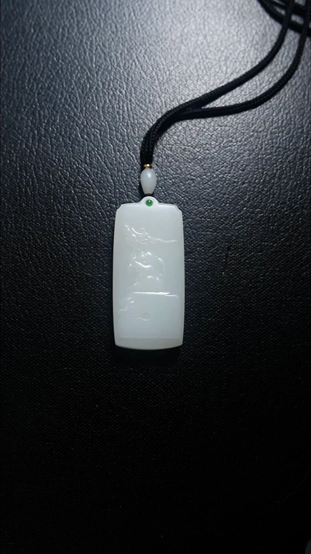 颈饰未镶嵌和田玉无事牌