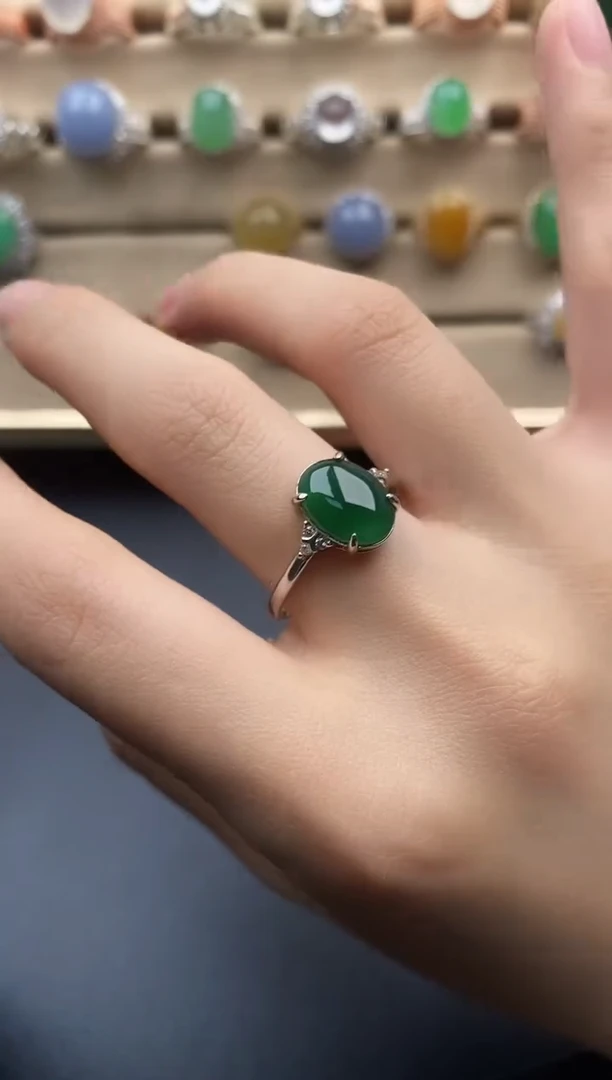 银S925镶嵌戒指翡翠一物一证一礼盒