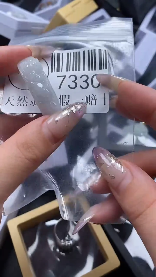 吊坠(不含链)未镶嵌翡翠7330