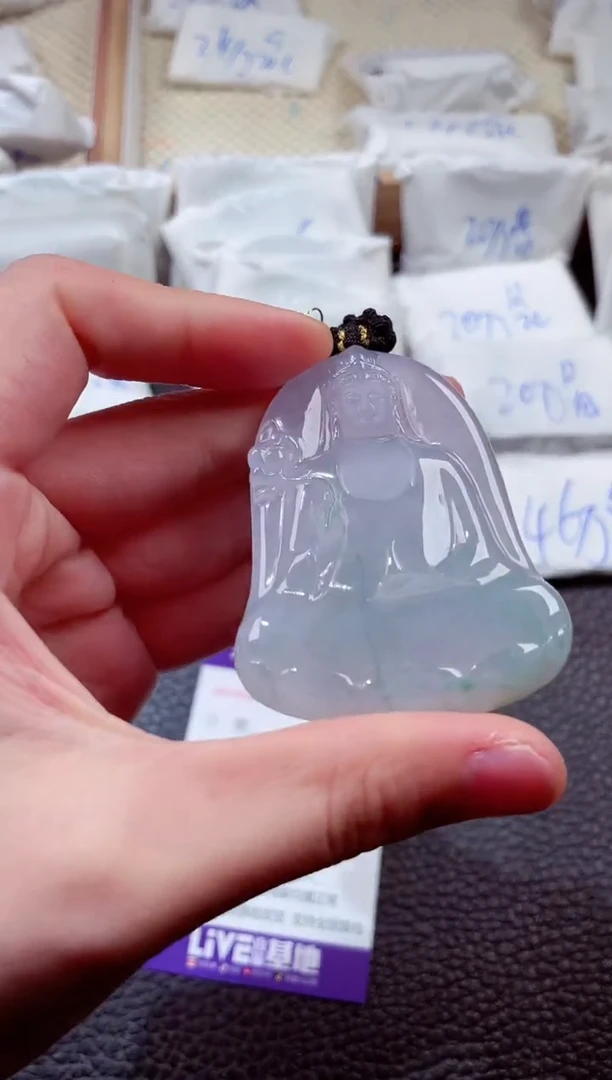 翡翠未镶嵌颈饰00000389