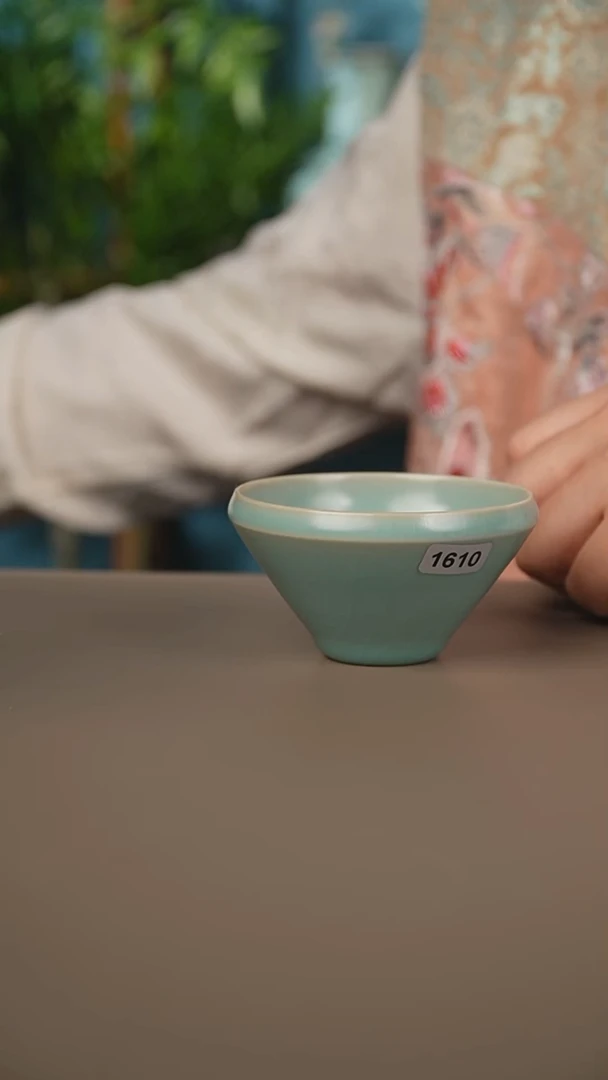 仿古天青折肩盏杯一级