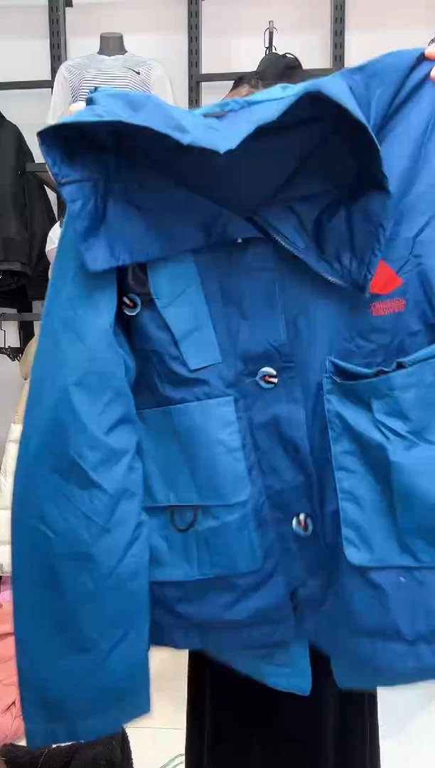 2695   编码  瑕疵直播间过款为准 尺码  ·  M