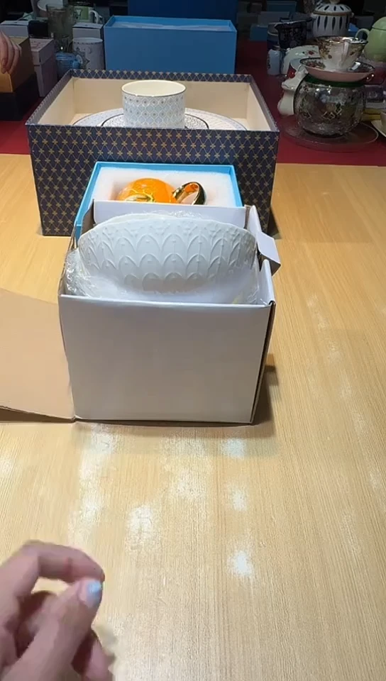 瓷片生活的本意是开心阿@@1