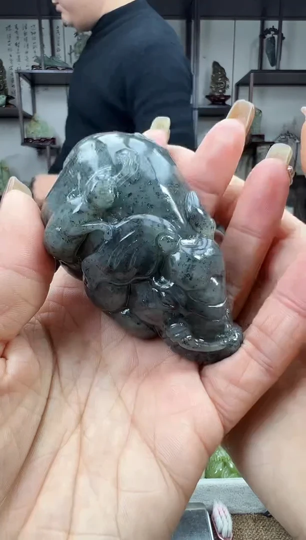 未镶嵌和田玉把件1