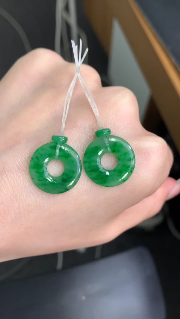 未镶嵌定制翡翠甜甜圈