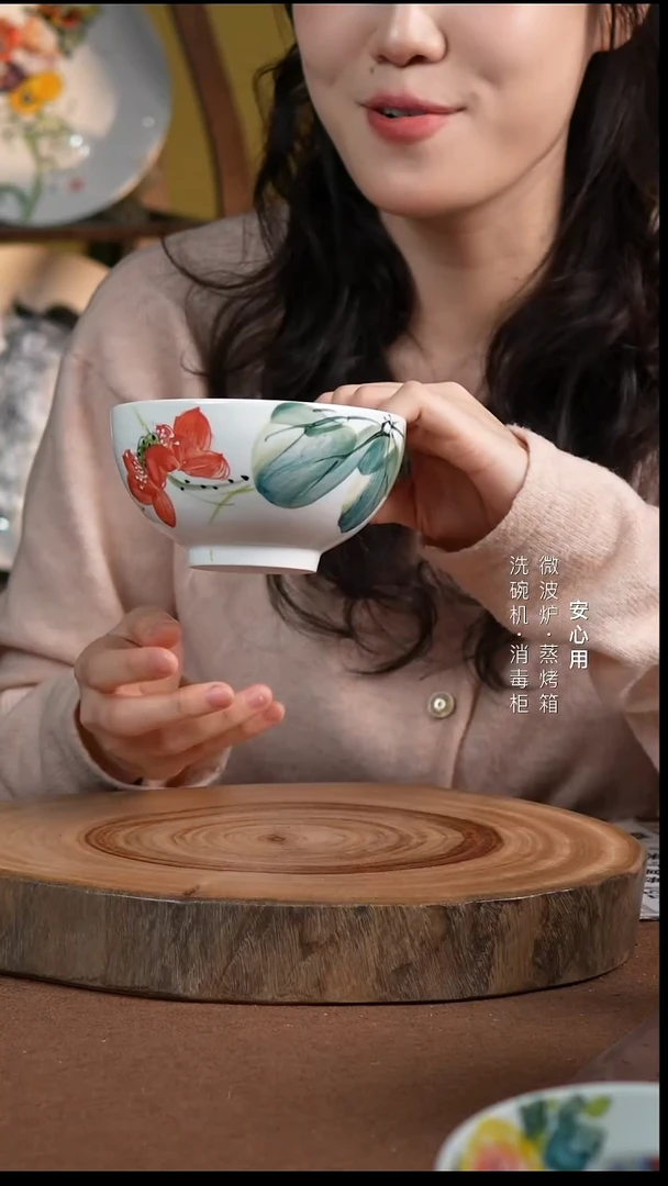 瓷景德镇高温手绘釉下彩5英寸奥碗红荷