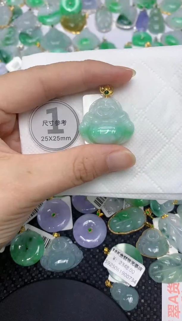 翡翠未镶嵌颈饰1111111