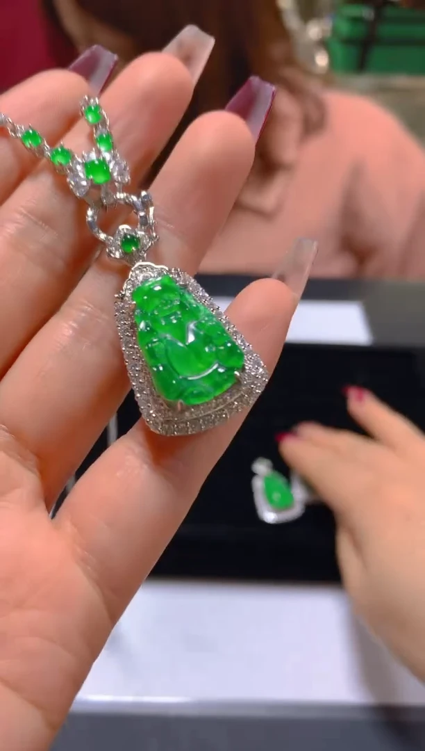 颈饰未镶嵌翡翠多样性发一