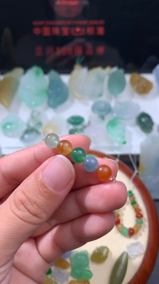 未镶嵌定制翡翠