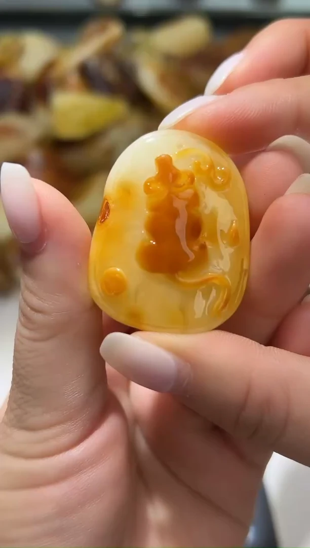 裸石琥珀未镶嵌琥珀蜜蜡吊坠