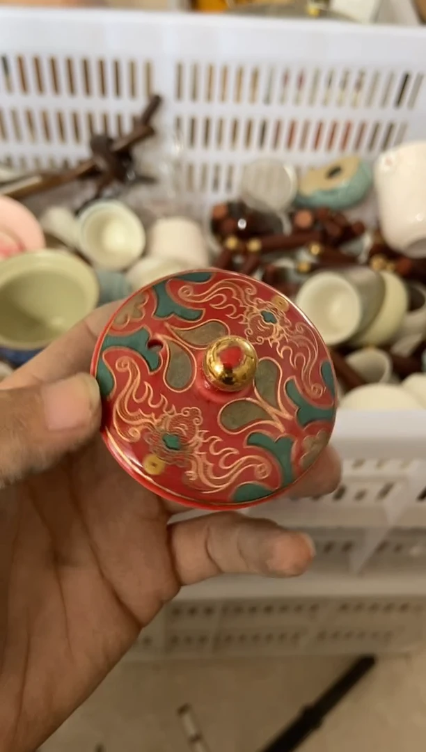 无运费险有瑕疵的摄影的产品有使用过的痕迹有点脏介意勿拍