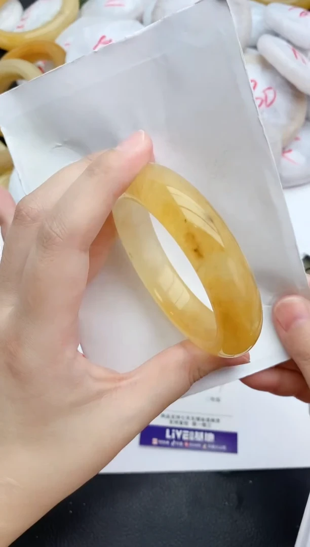 未镶嵌手镯石英质玉245+56/57