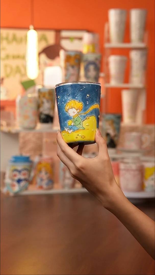 景德镇手工手绘文创陶瓷杯