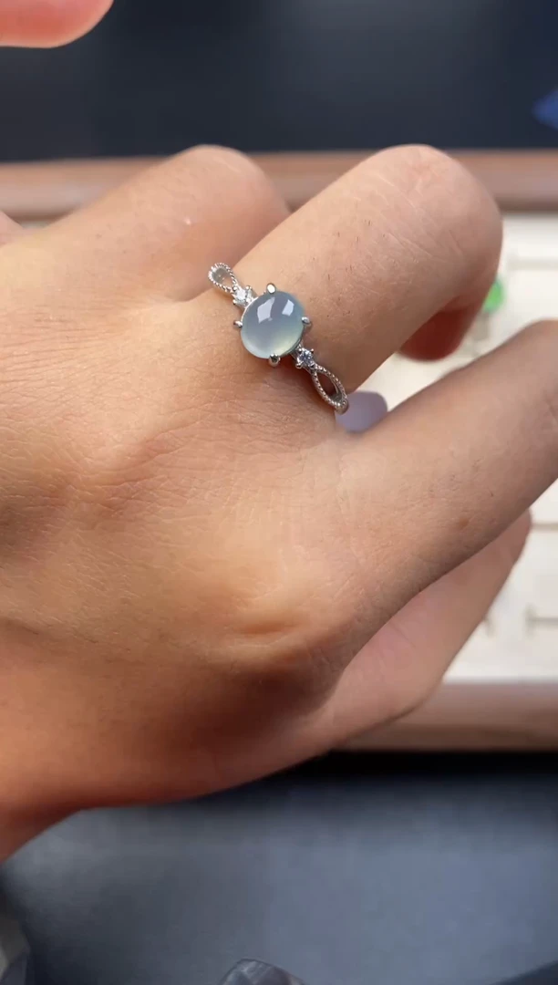 翡翠戒指银S925镶嵌64364364