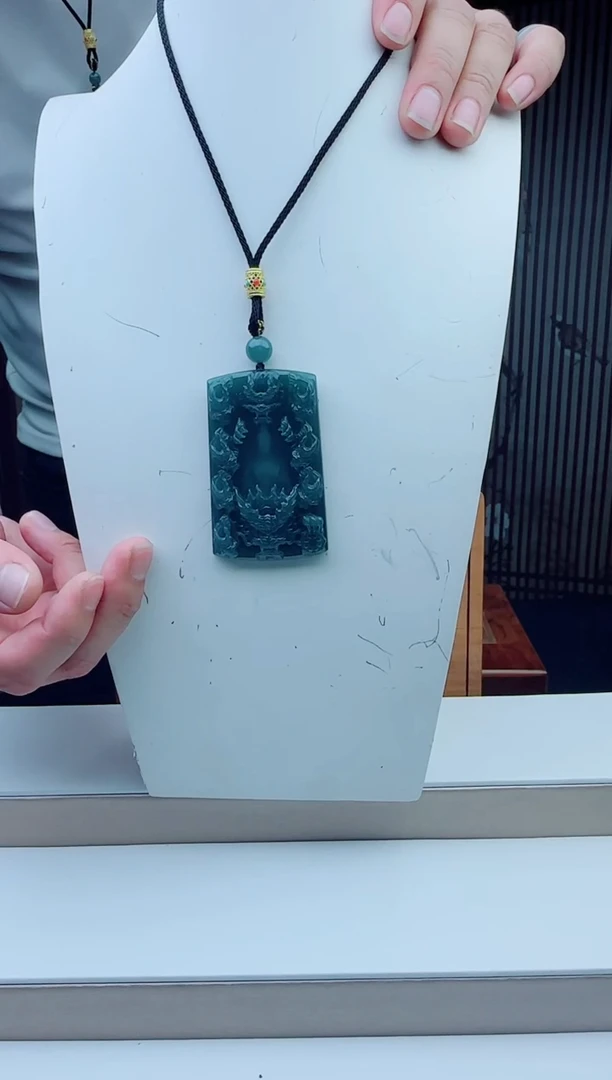 颈饰未镶嵌翡翠11111