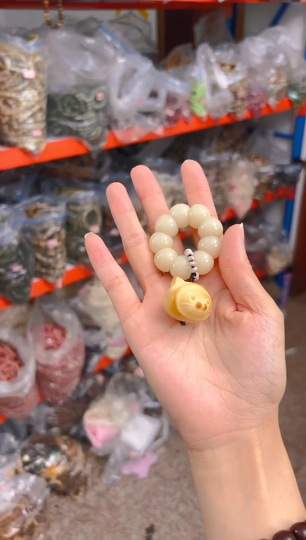 吊坠菩提根/象牙果荔枝栋手捻带帽子猫咪