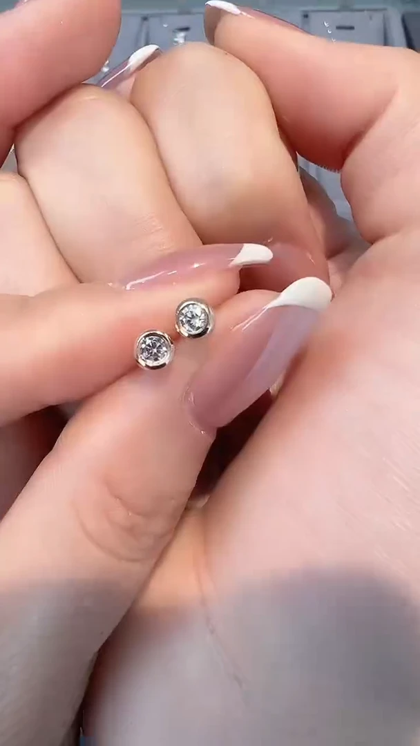 【闪购商品】钻石/18K金镶嵌多样性发一