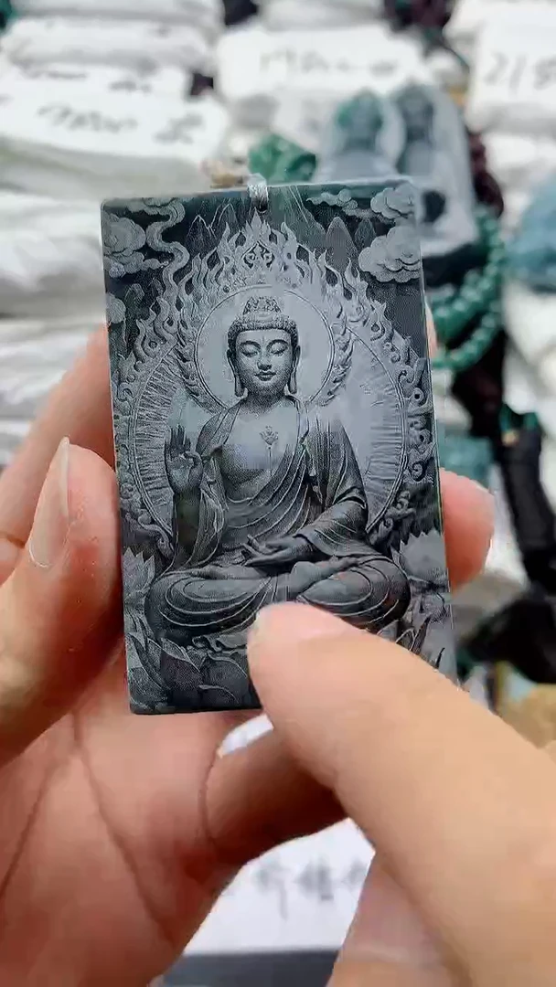 翡翠未镶嵌颈饰88888888