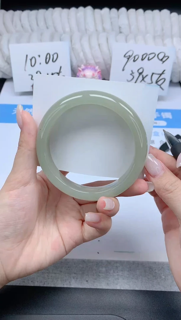 石英质玉手镯未镶嵌K265-63