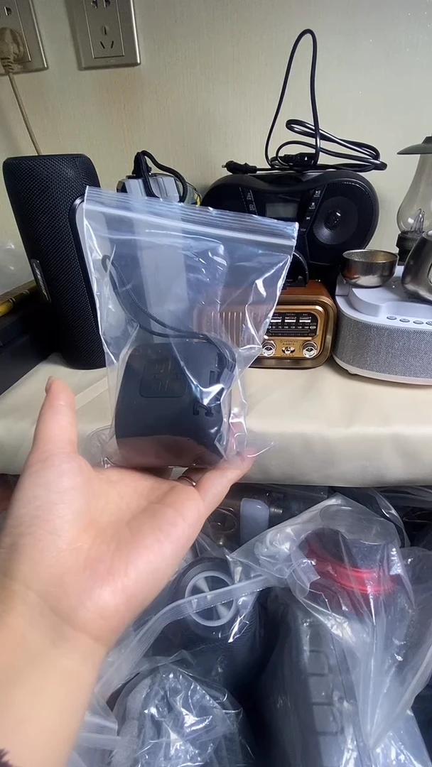 用****5小四爪按摩器