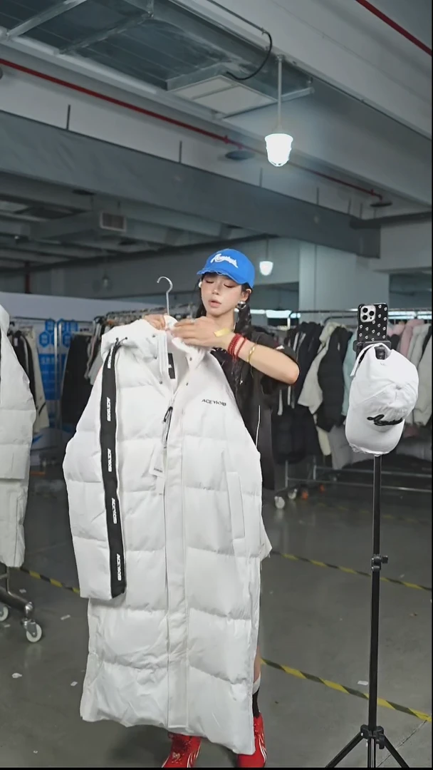 YKYB羽绒服长款     XL码