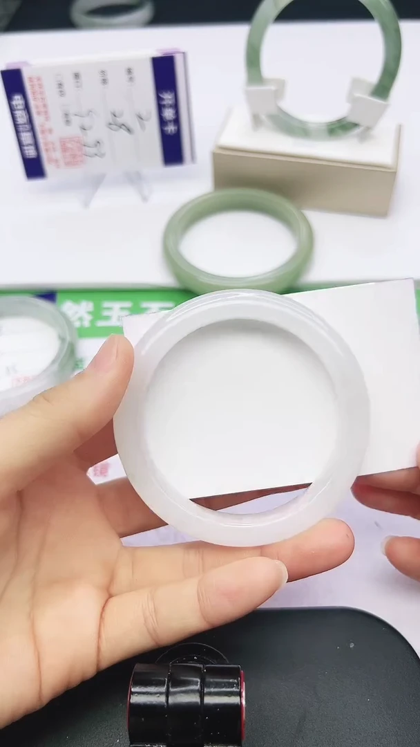 未镶嵌手镯石英质玉9-54/55