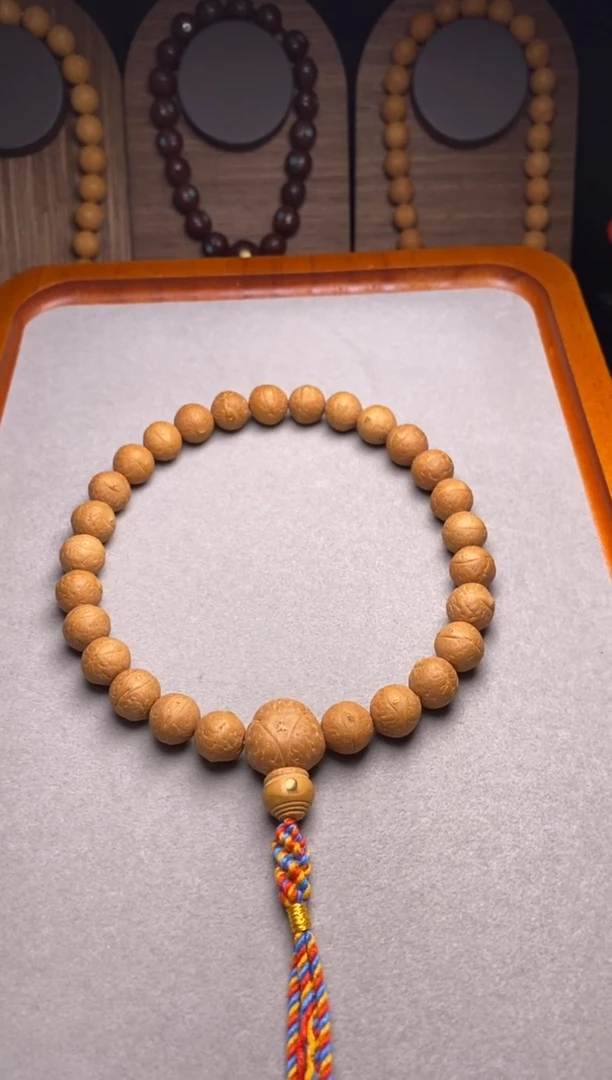 吊坠凤眼菩提11.5素手持