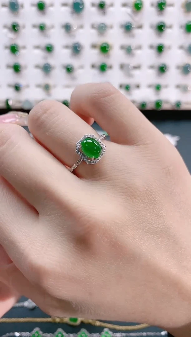 【闪购商品】翡翠戒指银S925镶嵌天然翡翠