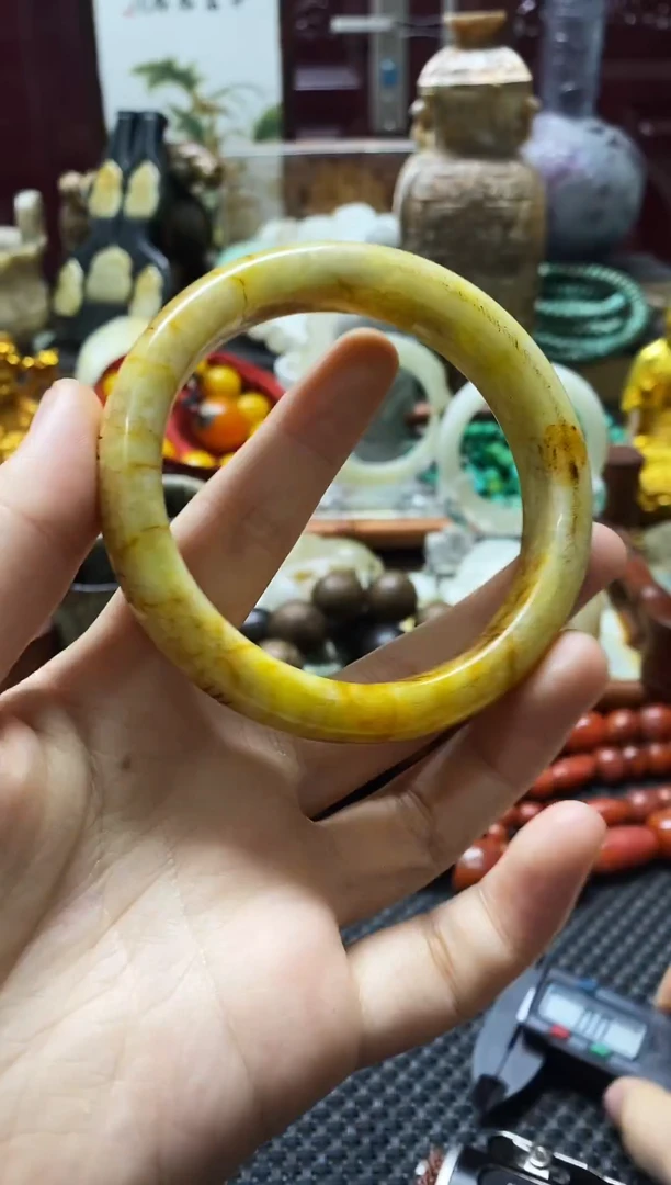 未镶嵌和田玉挂件1