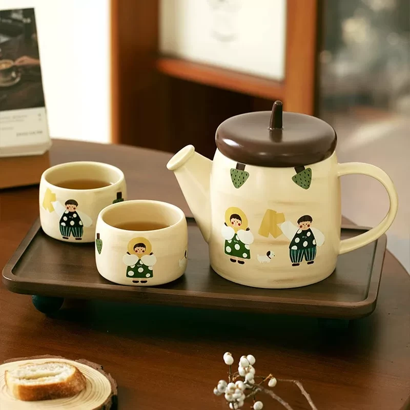 家庭使用装喝水杯子