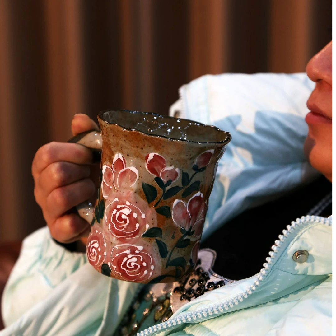 陶泥手捏粉玫瑰马克杯景德镇陶瓷釉下彩早餐杯牛奶杯复古风茶水杯