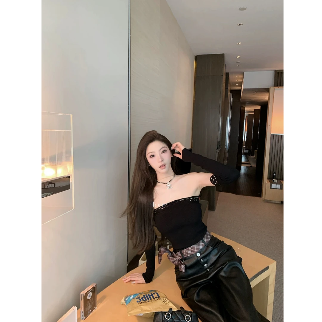 2025秋季新款韩系气质御姐高级感修身性感上衣配显瘦皮裤两件套女