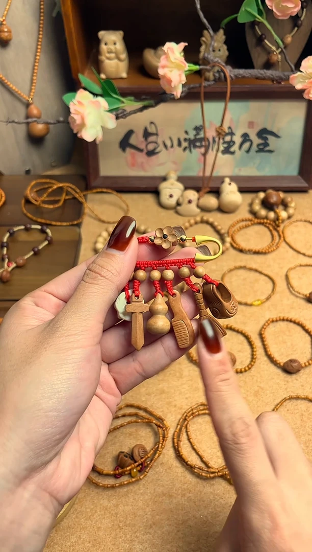 桃木别针    一物一拍