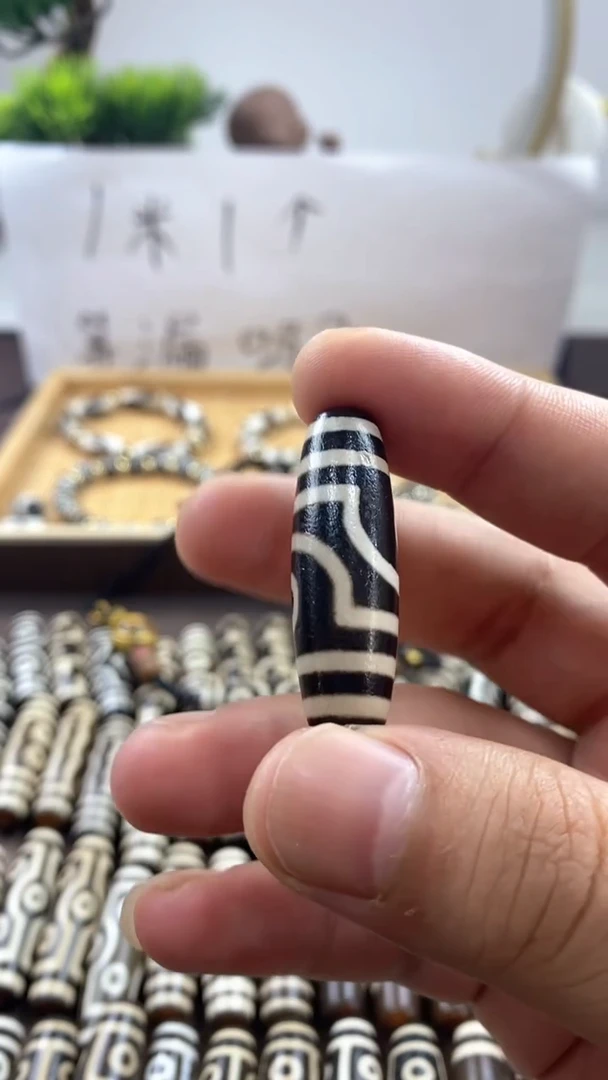 玛瑙/玉髓散珠文*璐天珠