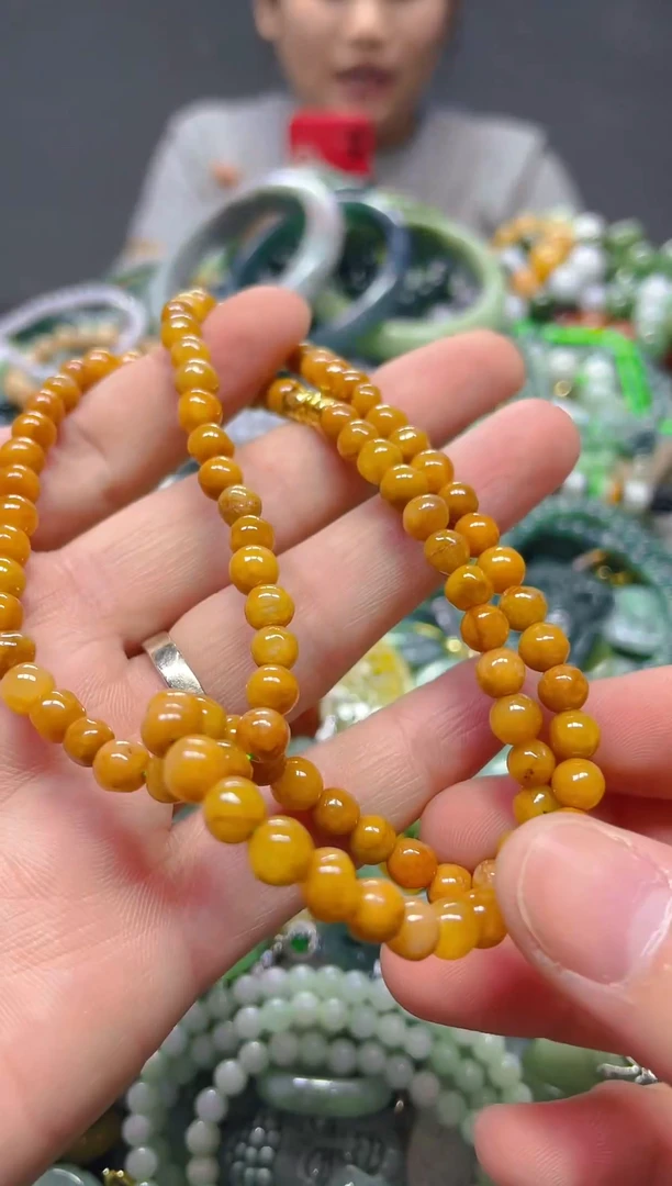 翡翠未镶嵌颈饰4MM/M/翡翠A货,1件也是批发价