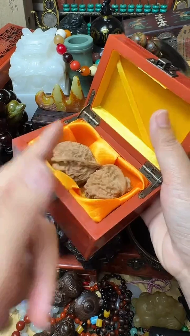 把件核桃主播推荐：一物一拍，讲解为准！