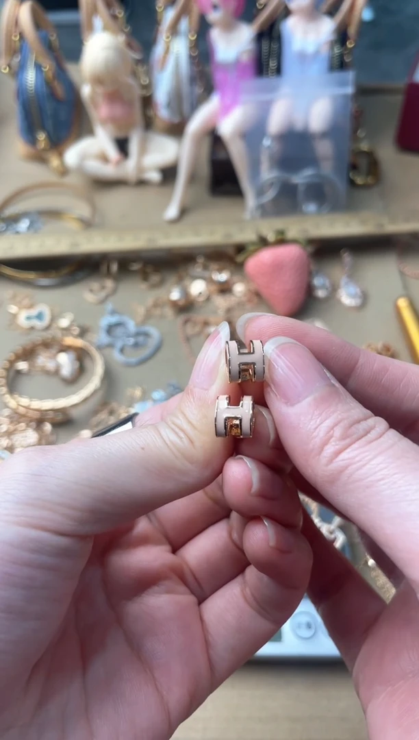 瓷片嘉荣当康大姐Fu的总铺