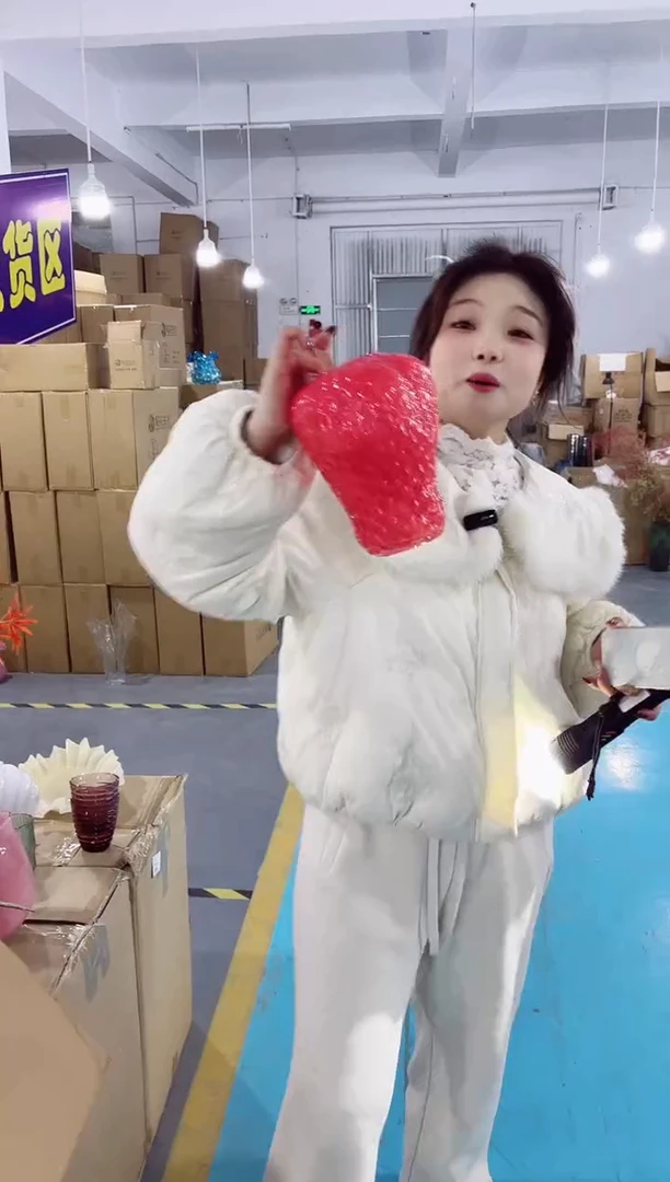 【闪购商品】玻璃私花主义花瓶微瑕-0A0Q